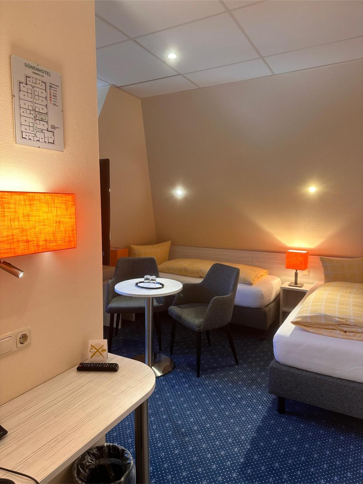 Duenenhotel Am Meer Rostock Extérieur photo