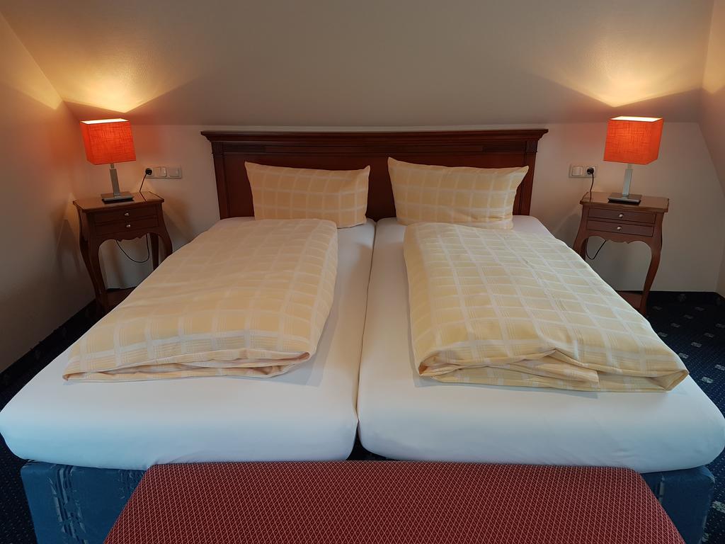 Duenenhotel Am Meer Rostock Extérieur photo